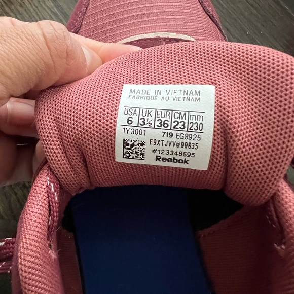 Reebok Sneakers - Picture 4 of 5